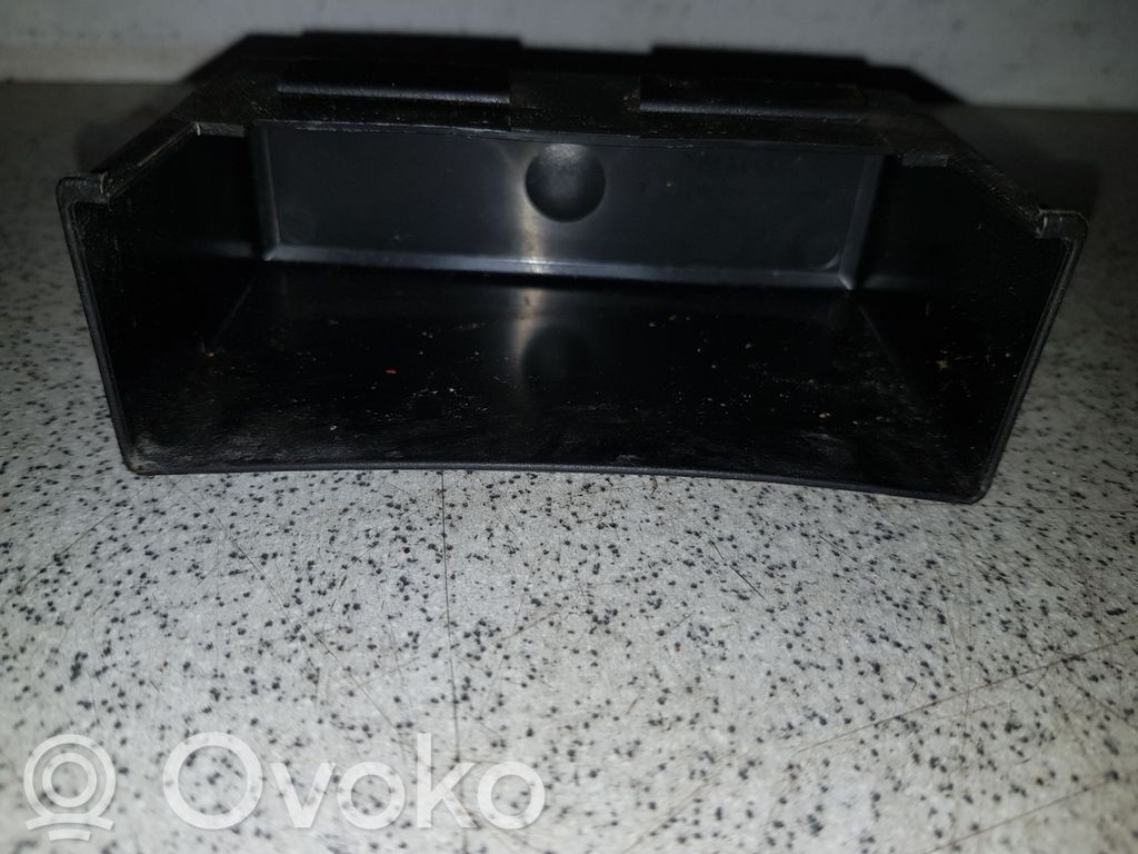 BMW 3 E36 Fuse box cover 