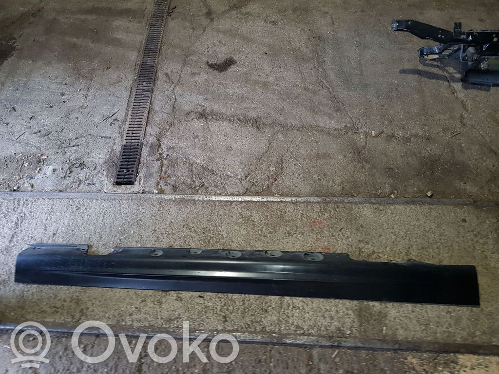 Sill   7035540
