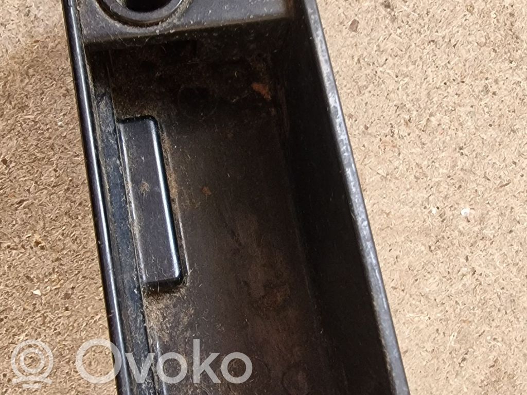 BMW 3 E36 Pelnutrauks (aizmugurē) 