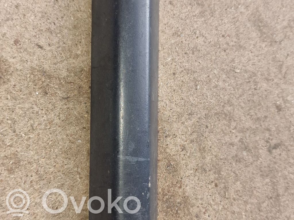BMW 3 E36 Lokasuojan lista (muoto) 
