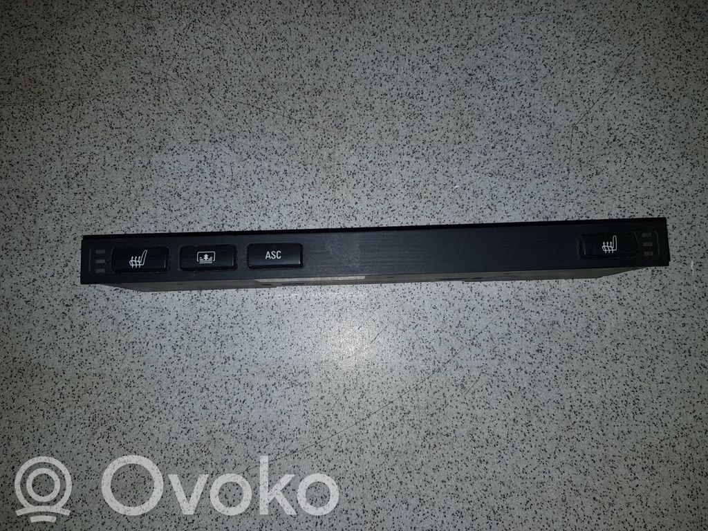 BMW 5 E39 Seat heating switch 