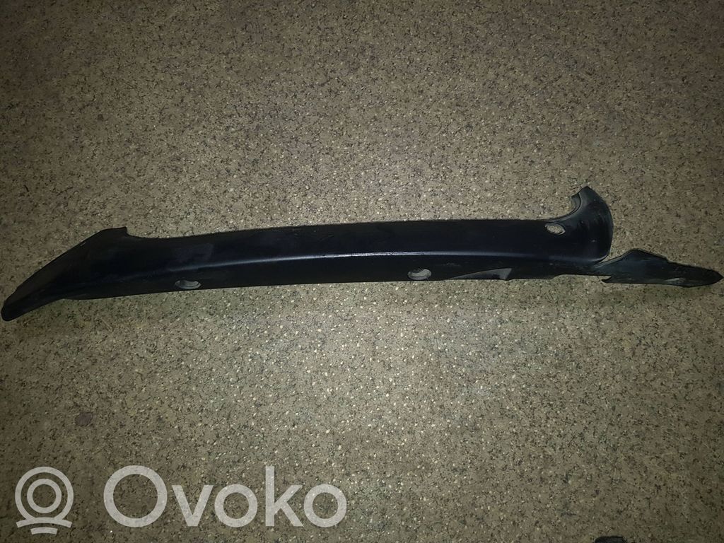 Šoninė apdaila (prie lango)   51497061397