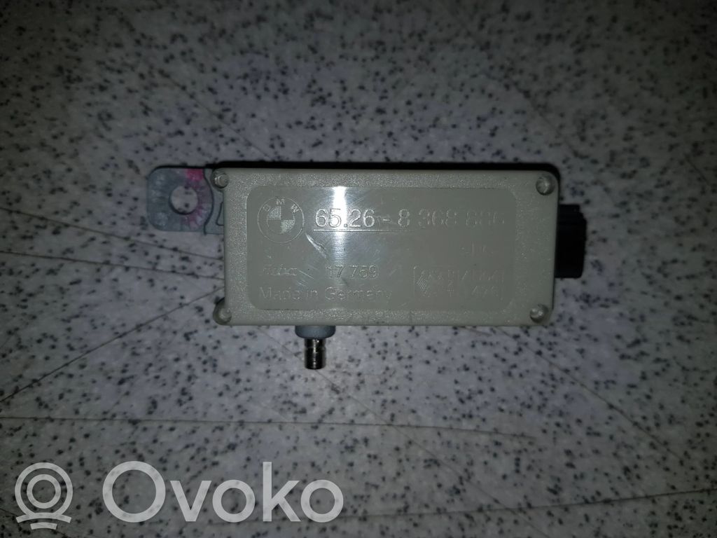 BMW 5 E39 Antenos stiprintuvas 