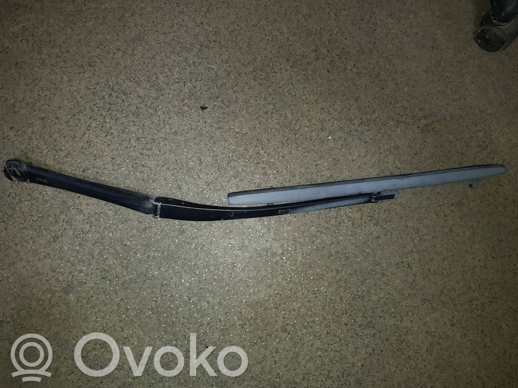 BMW 5 E39 Ramię wycieraczki szyby przedniej / czołowej 