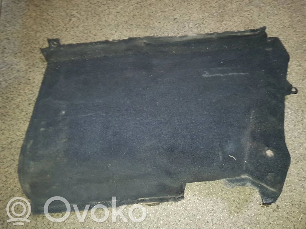 BMW 5 E39 Inne elementy wykończenia bagażnika 