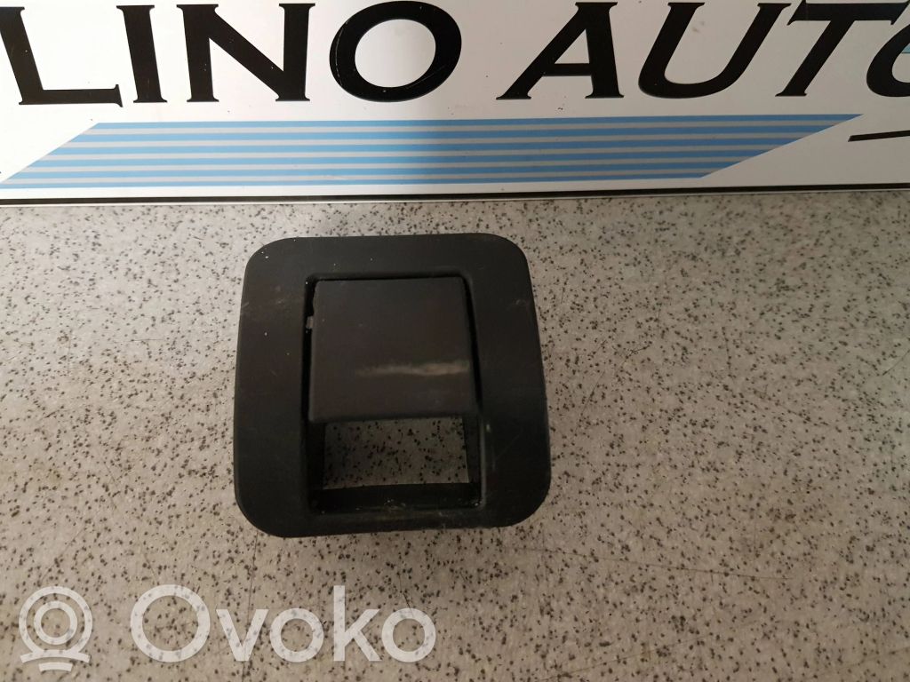 BMW 7 E38 Cubierta ISOFIX 