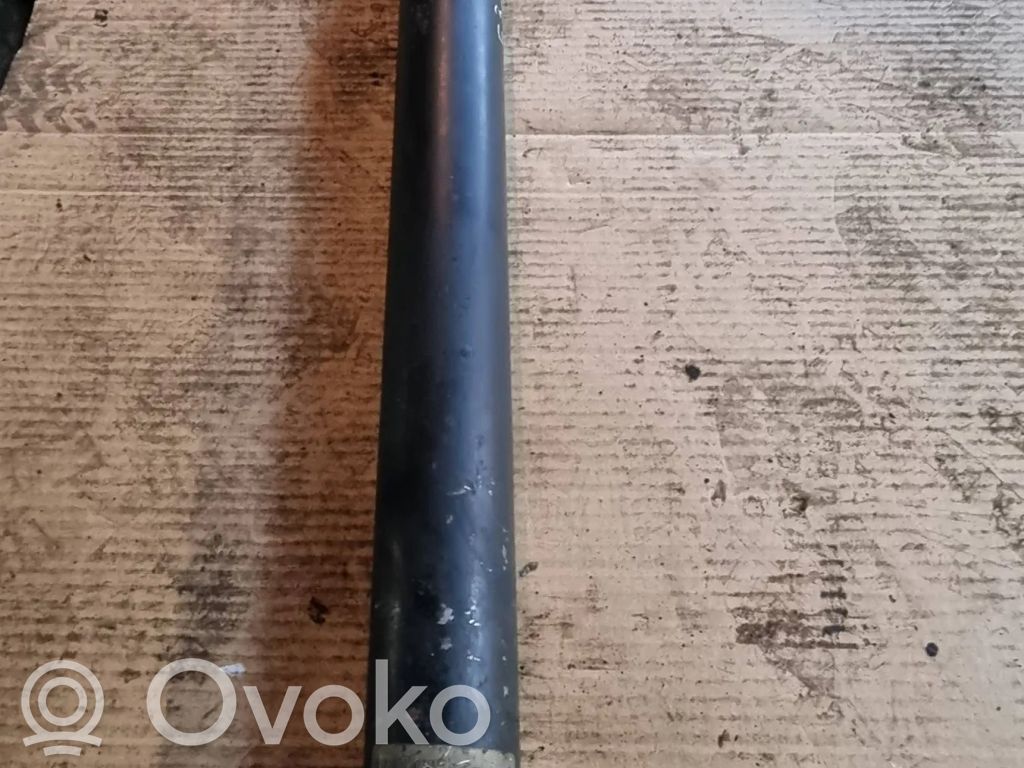 BMW 7 E38 Kardanas komplekte 
