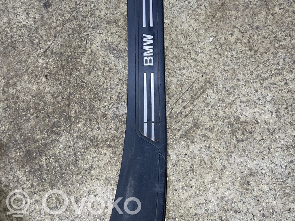 BMW 7 E38 Galinio slenksčio apdaila (vidinė) 
