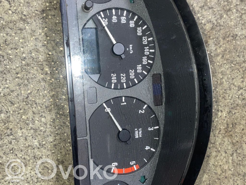 BMW 3 E36 Speedometer (instrument cluster) 