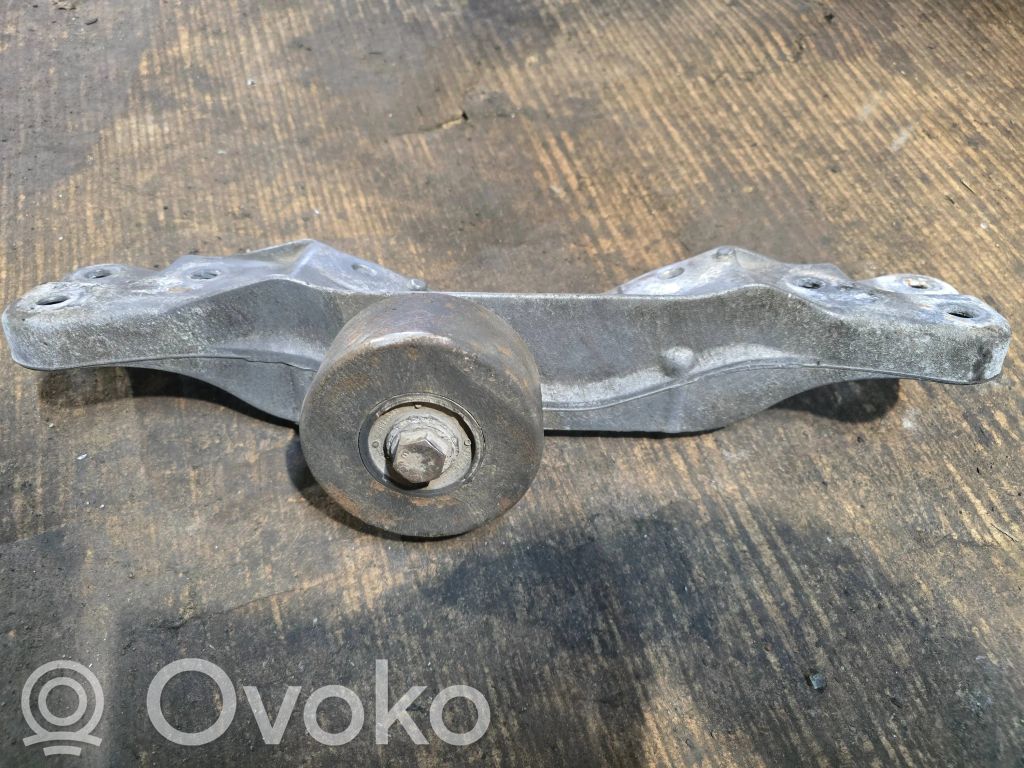 BMW 5 E39 Gearbox mounting bracket 