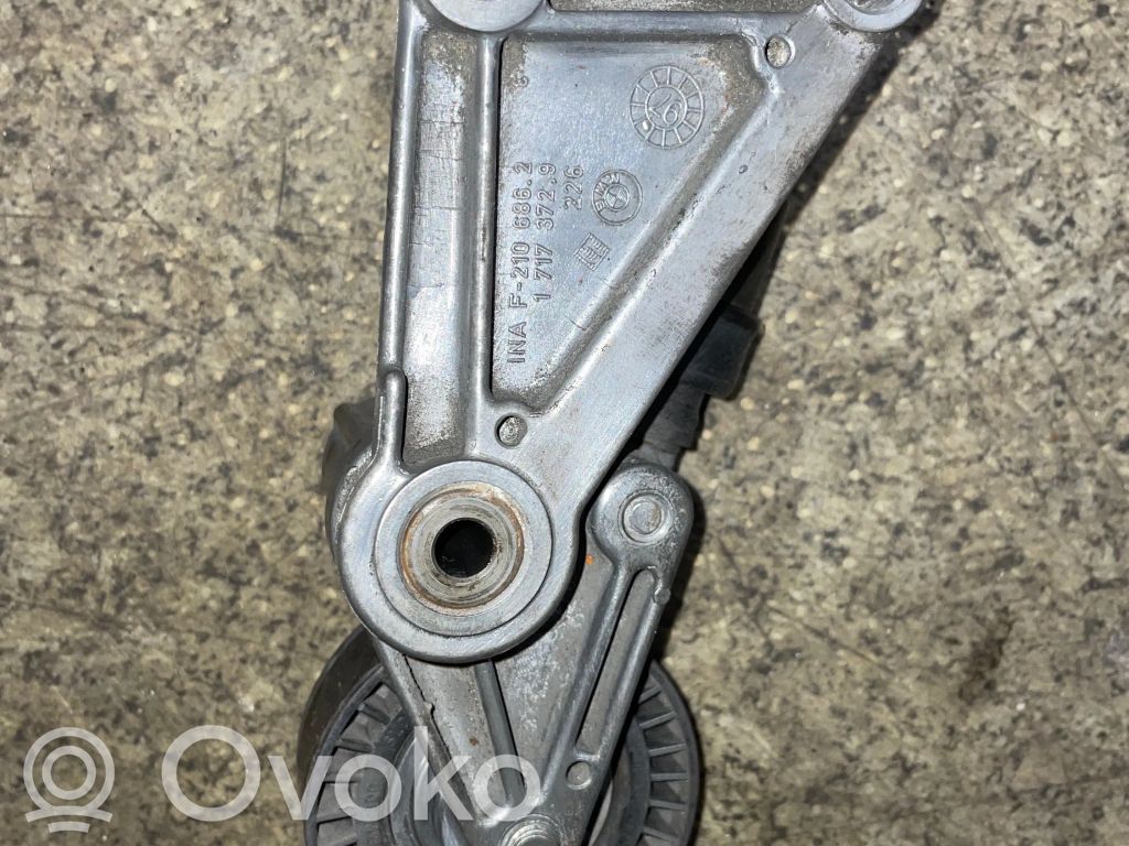 BMW 5 E39 Variklio tvirtinimo kronšteinas 