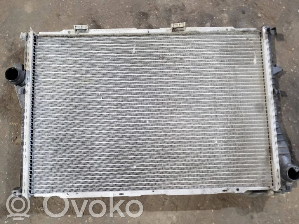 BMW 7 E38 Coolant radiator 