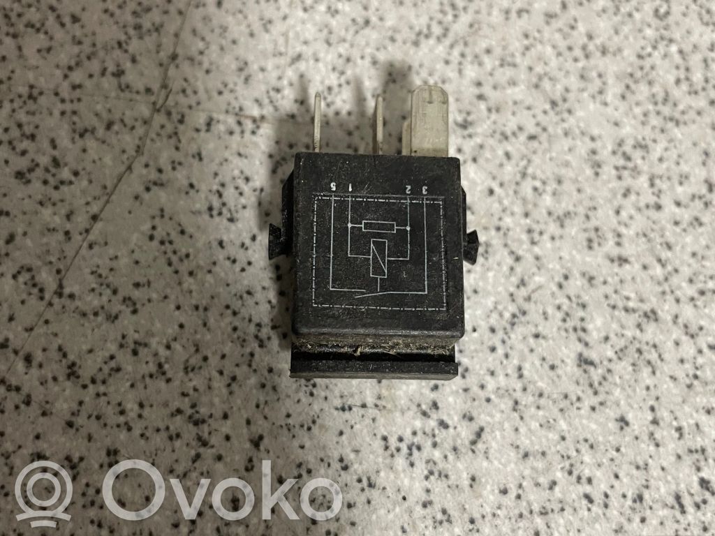 Muu rele   61361393412,V23073B1002X18,61361393411,61366902041
