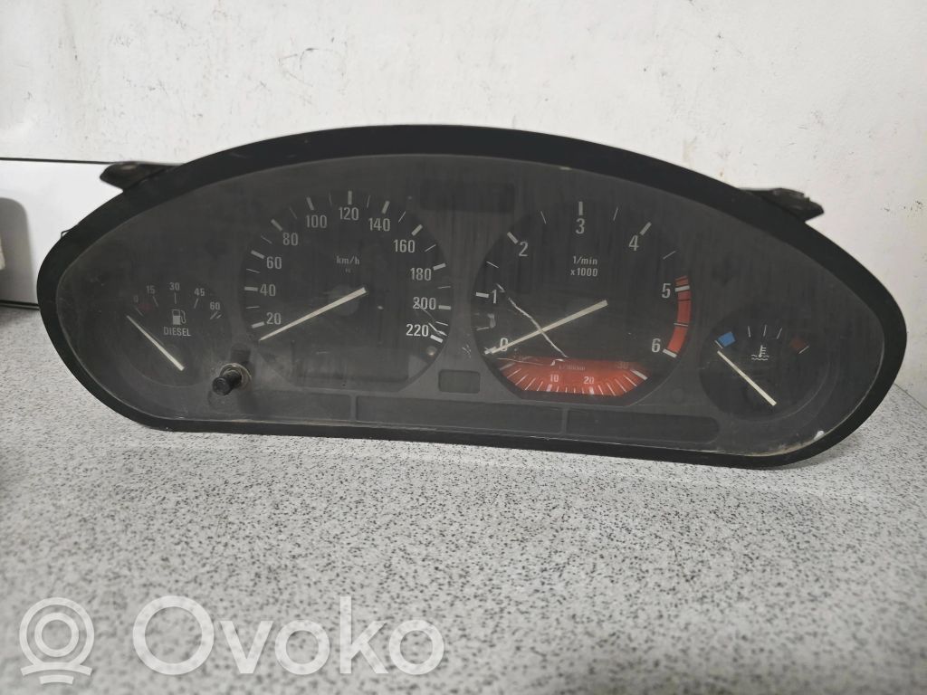 BMW 3 E36 Speedometer (instrument cluster) 
