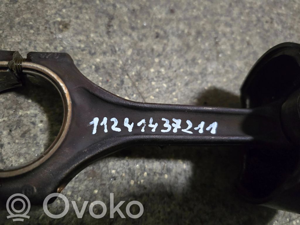 BMW 5 E39 Virzulis (-i) 