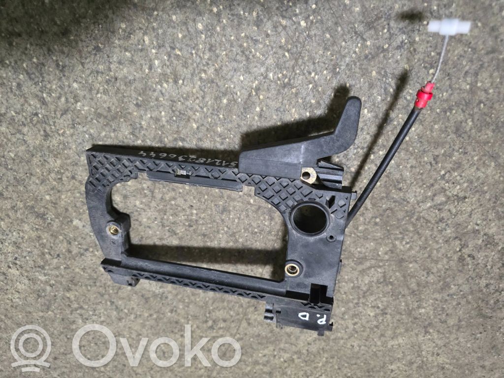 BMW 5 E39 Etuoven ulkokahvan kehys 