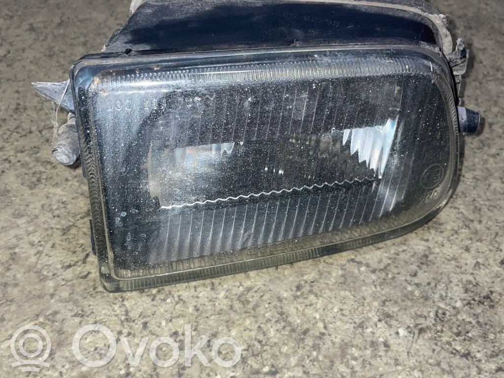 BMW 5 E39 Etusumuvalo 