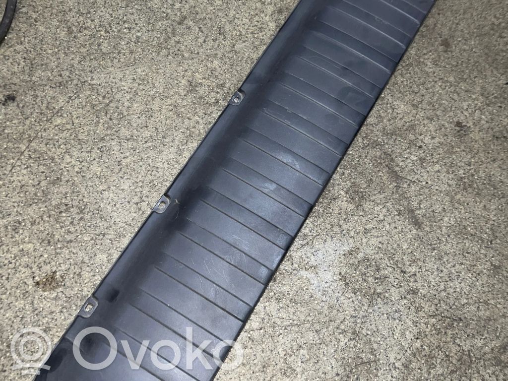 BMW X5 E70 Tavaratilan kynnyksen suoja 