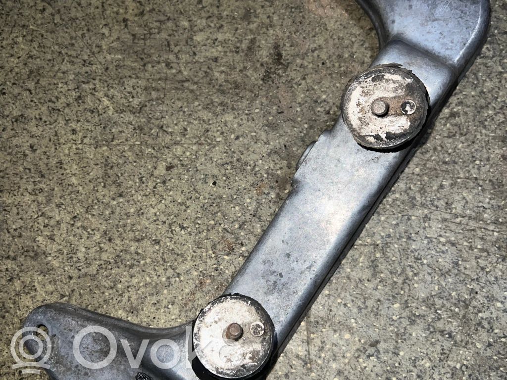 BMW 3 E36 Pavarų perjungimo troso laikiklis/ kronsteinas 