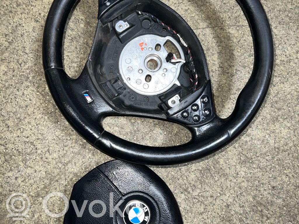 BMW 5 E39 Vairas 