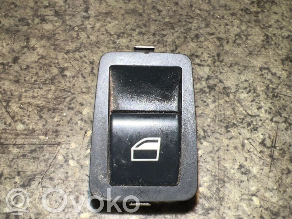 BMW 3 E46 Electric window control switch 