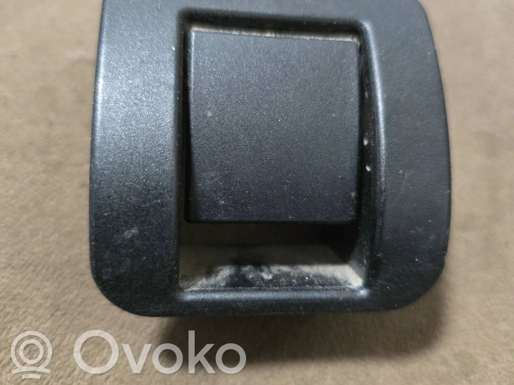 BMW 5 E39 Cubierta ISOFIX 