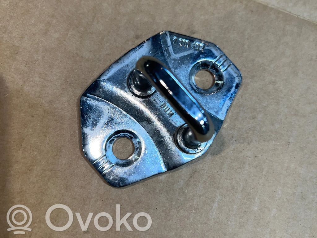 BMW X5 E53 Front door lock loop/hook striker 