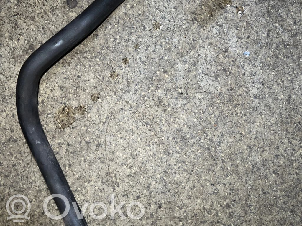 BMW 5 E39 Engine coolant pipe/hose 