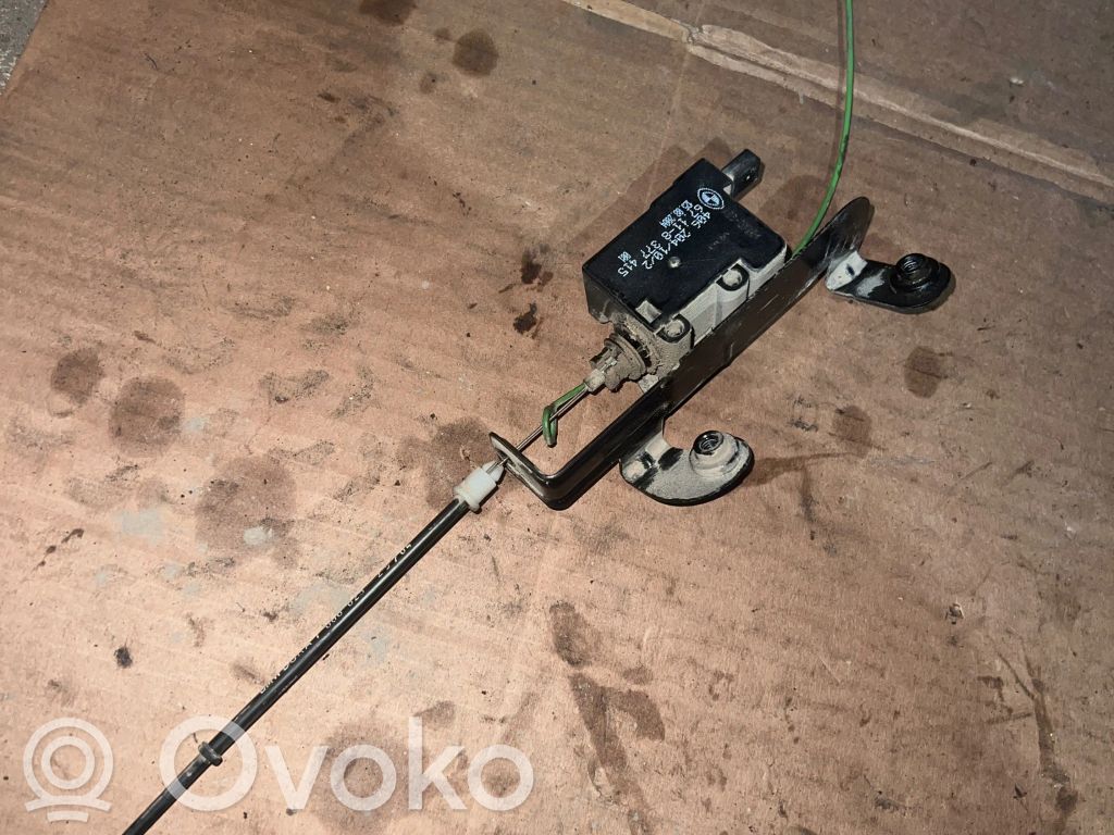 BMW 5 E60 E61 Fuel tank cap lock motor 