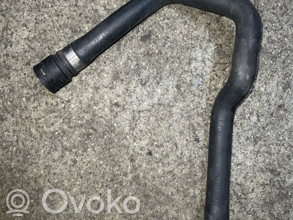 BMW 5 E39 Engine coolant pipe/hose 