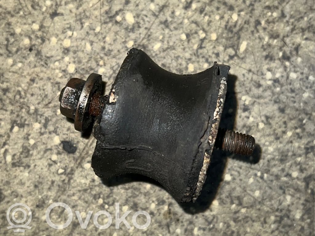 BMW 7 E32 Pārnesumkārbas spilvens 