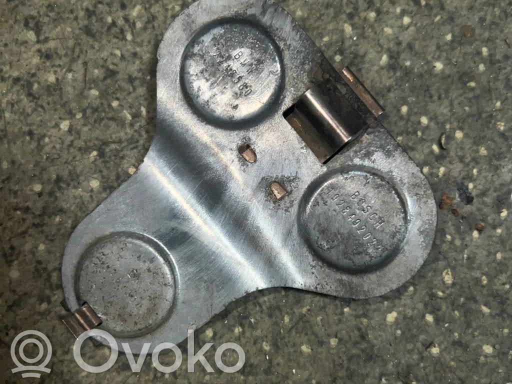 BMW 7 E65 E66 Muu moottoritilan osa 
