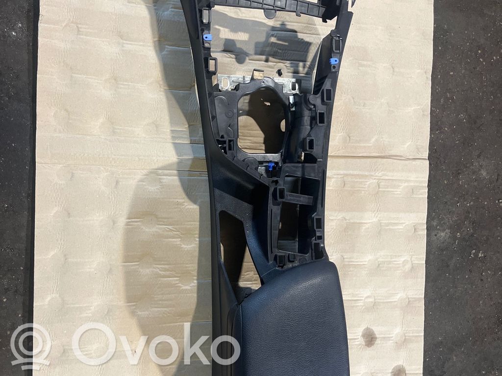 BMW 1 F20 F21 Center console 