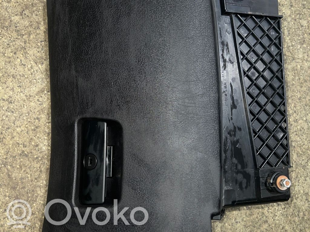 BMW 5 E39 Handschuhfach 