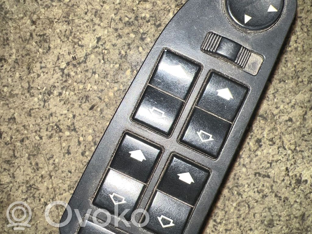 BMW 5 E39 Electric window control switch 