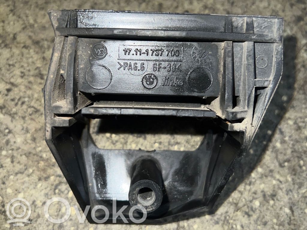 BMW 5 E39 Radiator mount bracket 