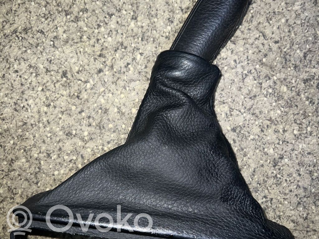 BMW X5 E53 Käsijarrun verhoilu 