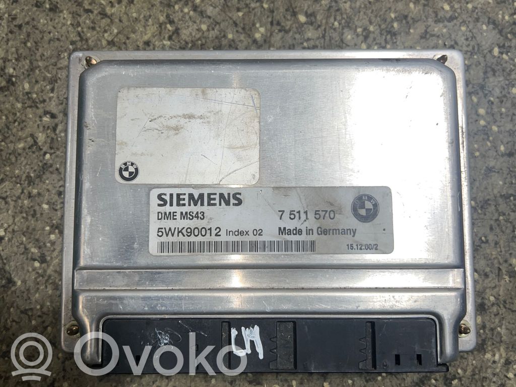 BMW 5 E39 Engine control unit/module 