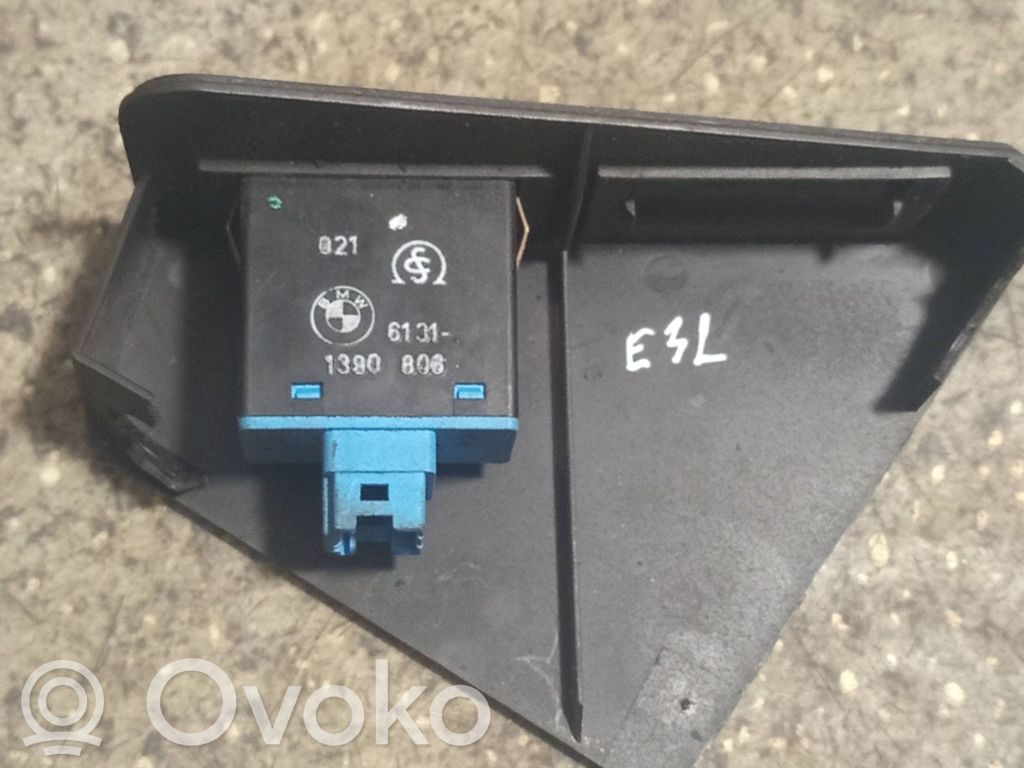 Traction control (ASR) switch   1390806,1963961