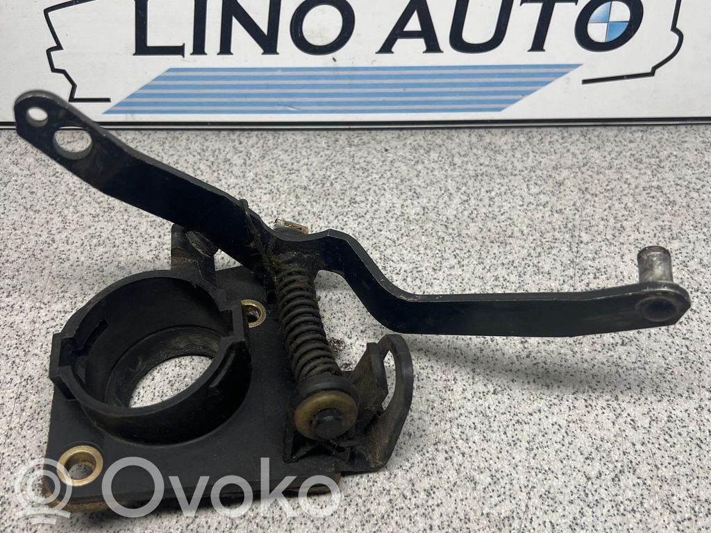 BMW 3 E36 Accelerator throttle pedal bracket 