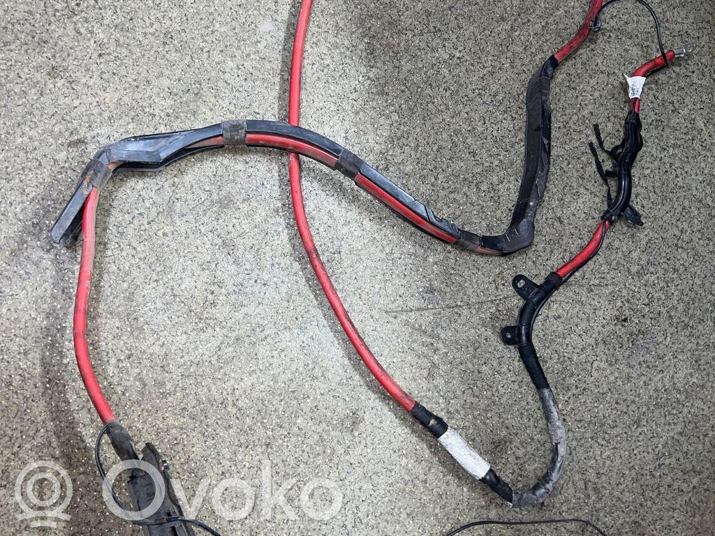 BMW 5 E60 E61 Positive cable (battery) 