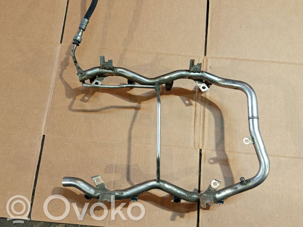 BMW 5 E39 Fuel main line pipe 