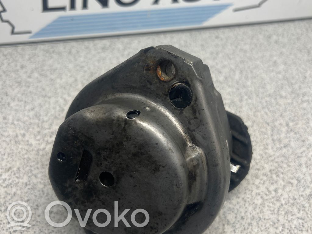 BMW 5 E60 E61 Supporto di montaggio del motore 