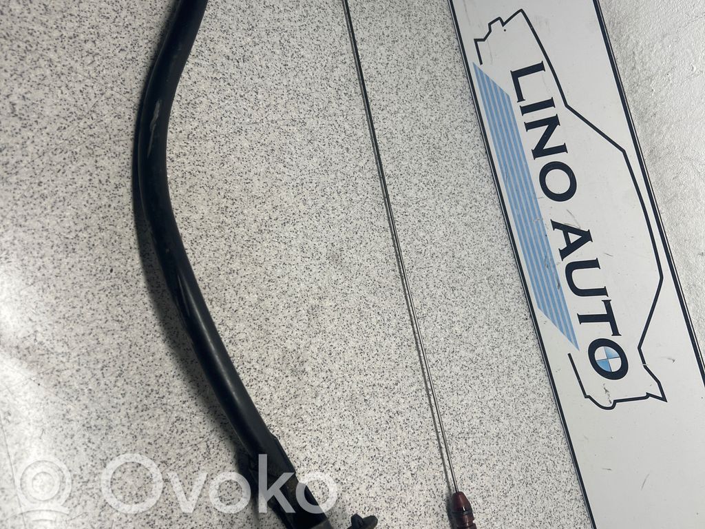 BMW 3 E46 Eļļas līmeņa mērāmais 