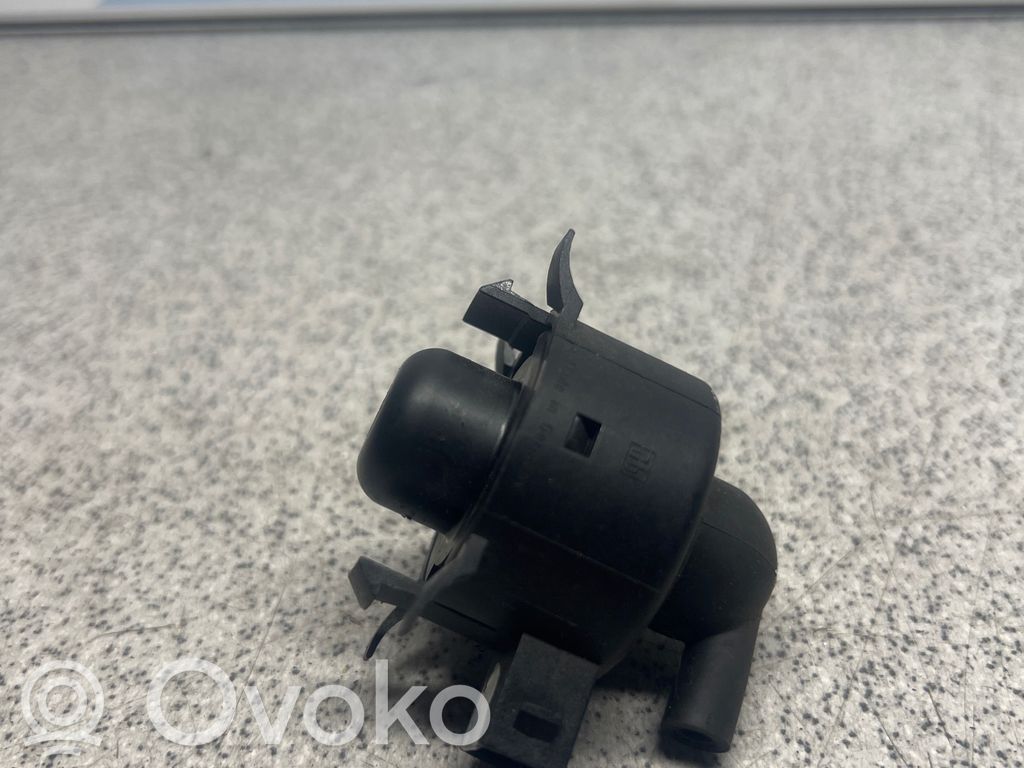 BMW 5 E39 Interior temperature sensor 