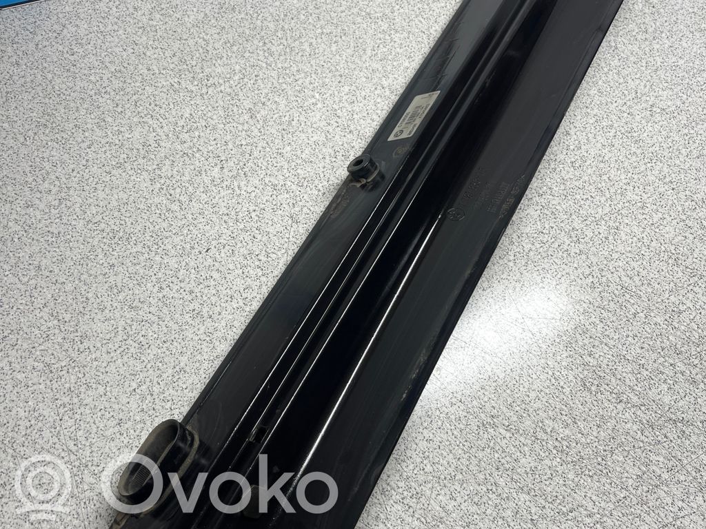 BMW 5 E60 E61 Viršutinė dalis radiatorių panelės (televizoriaus) 