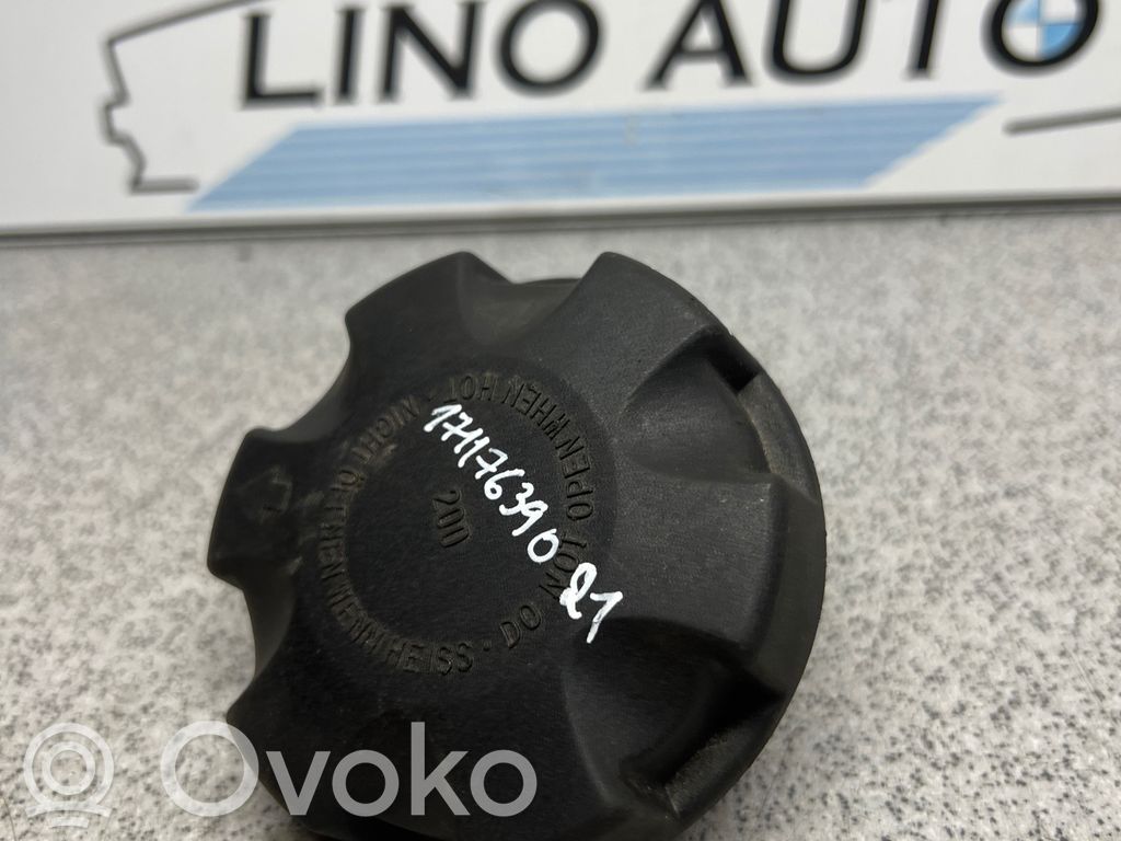 BMW 5 E60 E61 Korek zbiornika wyrównawczego chłodziwa 