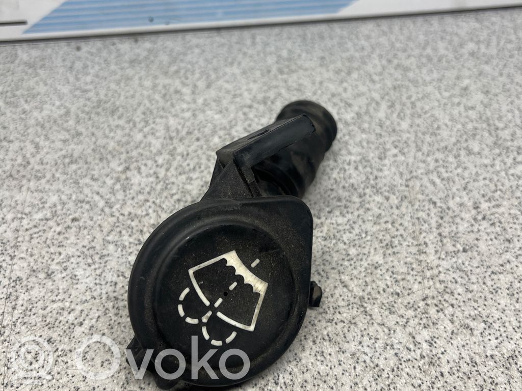 BMW 5 E60 E61 Einfüllschlauch Waschwasserbehälter 