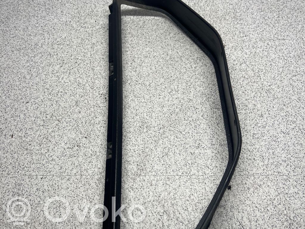 Dashboard trim   88374041