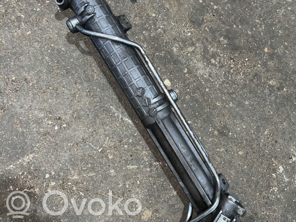 BMW 3 E46 Vairo kolonėlė 